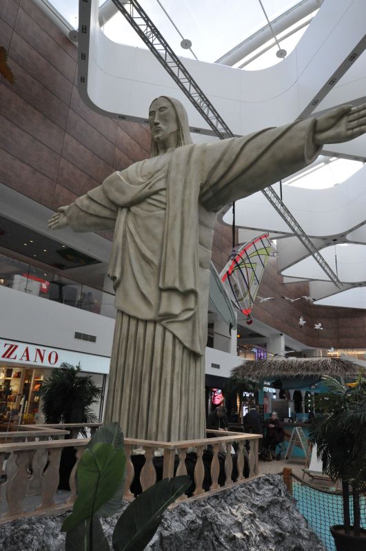 Statue du Christ sauveur