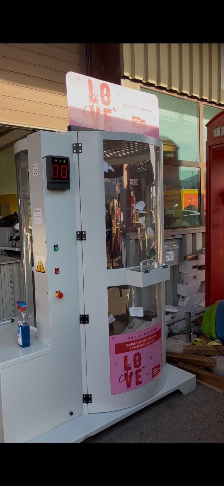 Cabine à billets : Twist and Cash - la cash machine – Image 4